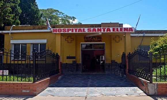 Un médico golpeó a un paciente y le fracturó el tabique