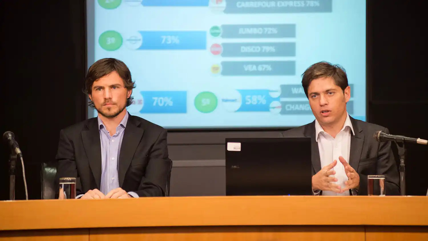 El Ministro de Producción bonaerense se metió en la interna de Vélez tras el “que se vayan todos”