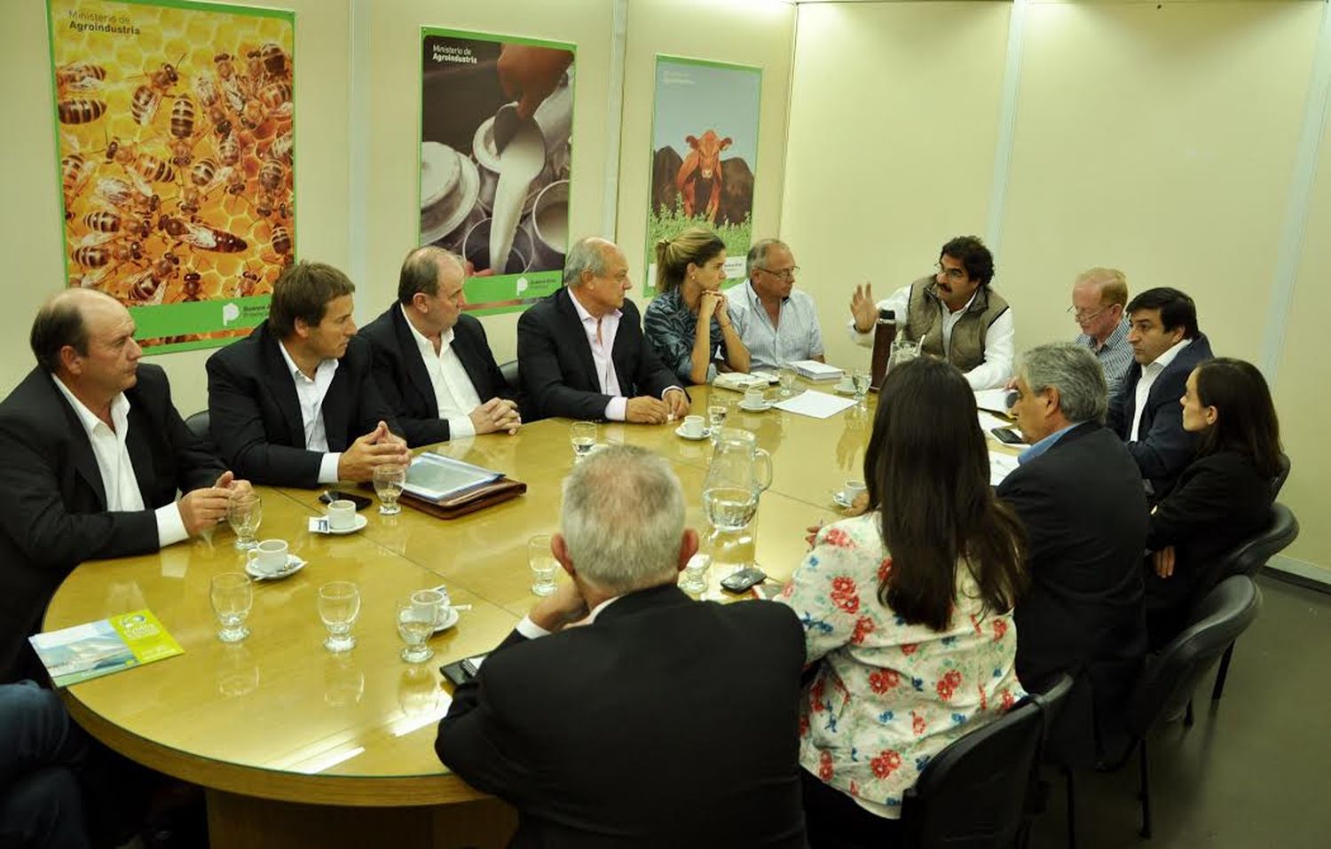 Sarquís se reunió con tamberos por la emergencia climática que impacta en el sector