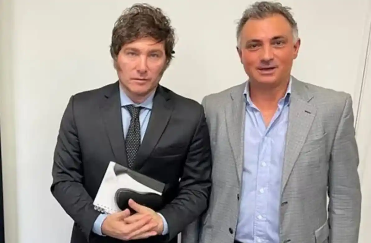 Javier Milei y Sebastián Pareja.