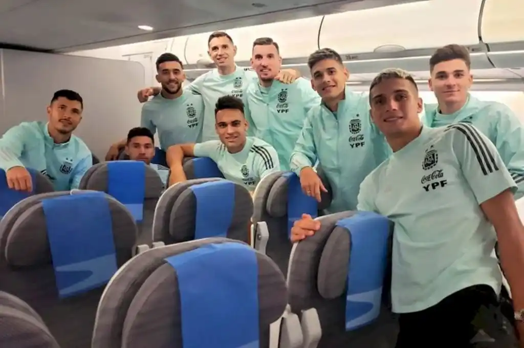 La Selección llegó a la Argentina tras el escándalo en Brasil