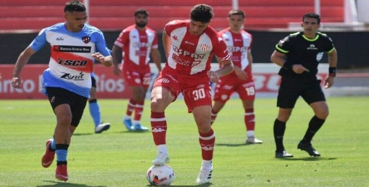 Unión enfrenta a Patronato por la Copa de Liga