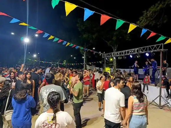 Villa Clara: iniciativas municipales en agricultura urbana y celebración de
Carnaval