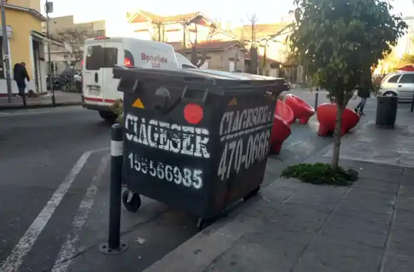 Buscan reducir los costos de los contenedores de residuos voluminosos