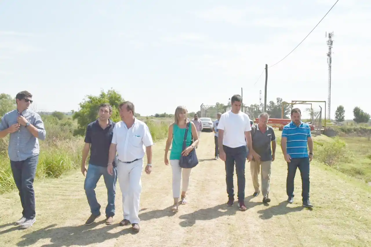 Diputados y senadores provinciales de diferentes espacios recorrieron La Emilia