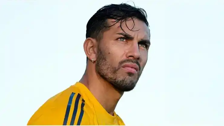 El jugador de la selección ya se entrenó con el plantel de Boca.