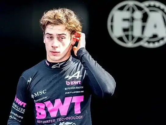 Colapinto ya se instaló en Shanghai.