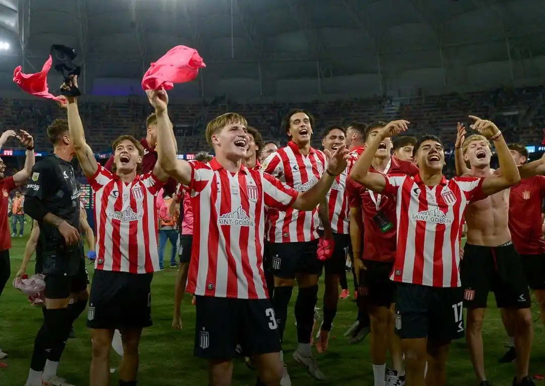 ¡Gloria y cumpleaños! El chascomunense Joaquín Tobio Burgos Campeón del Clausura con Estudiantes