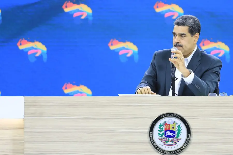 “LOS ESPERAMOS EN LA BAJAITA”: Maduro tilda de envidiosos a peruanos tras actos xenófobos contra La Vinotinto