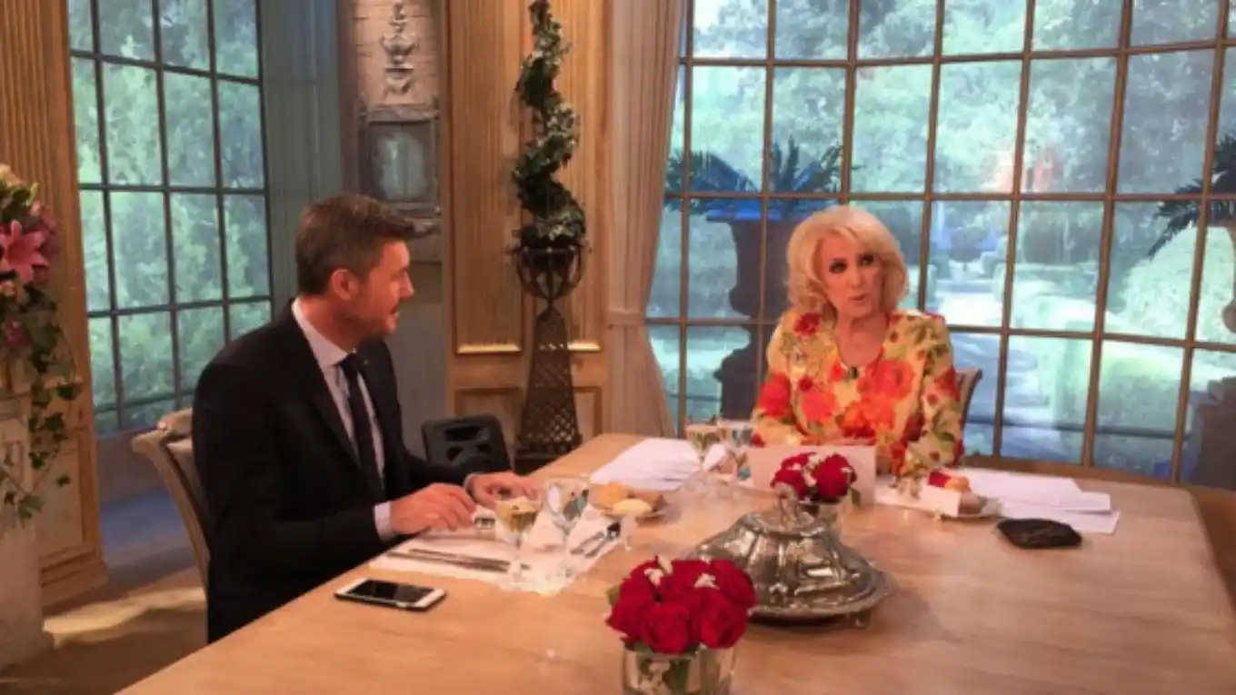 Tinelli a la picante pregunta de Mirtha: “Nunca recibí una propuesta homosexual”