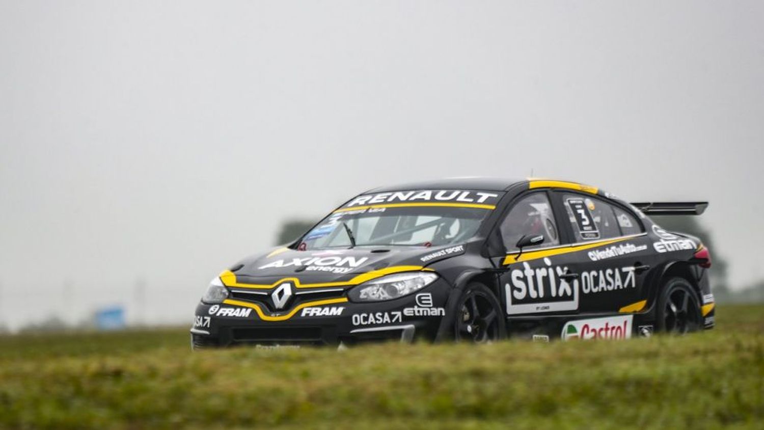 Pernía habló de la decisión  del equipo Renault en Salta