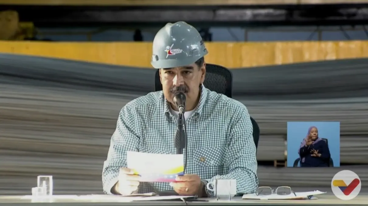 Maduro a los “SEÑORES CON SOTANA”: “El derecho a la alegría y Navidad no nos lo quita nadie”