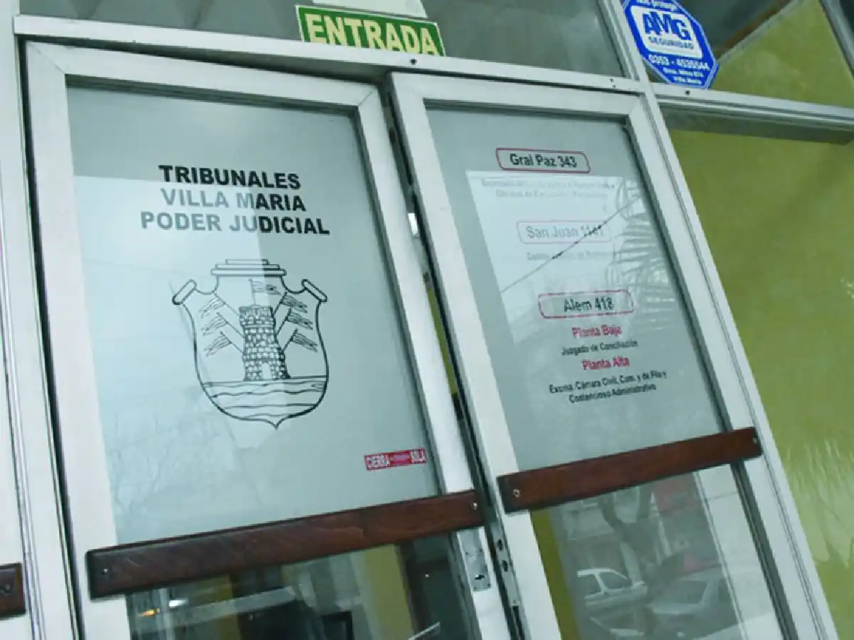 Villa María: le remataron la casa por no pagar la cuota alimentaria de sus dos hijos