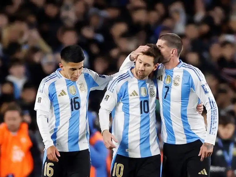 A 100 días del debut de Argentina en el Mundial 2026: cuál es el 11 ideal de Scaloni y el puesto que más dudas le genera