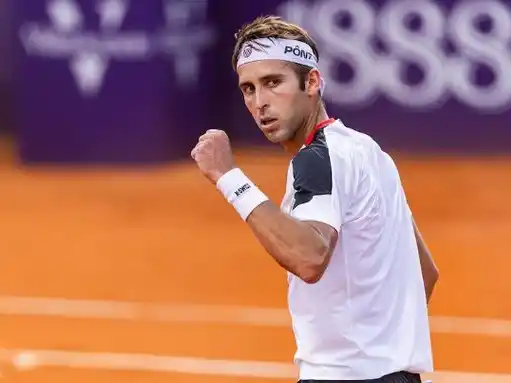 Tomy Etcheverry avanzó a la 2 ronda del Argentina Open y espera rival.Foto:Sextadimension