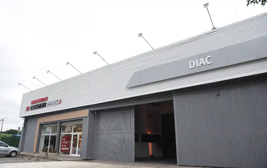 Llega un gigante de la construcción a Rosario