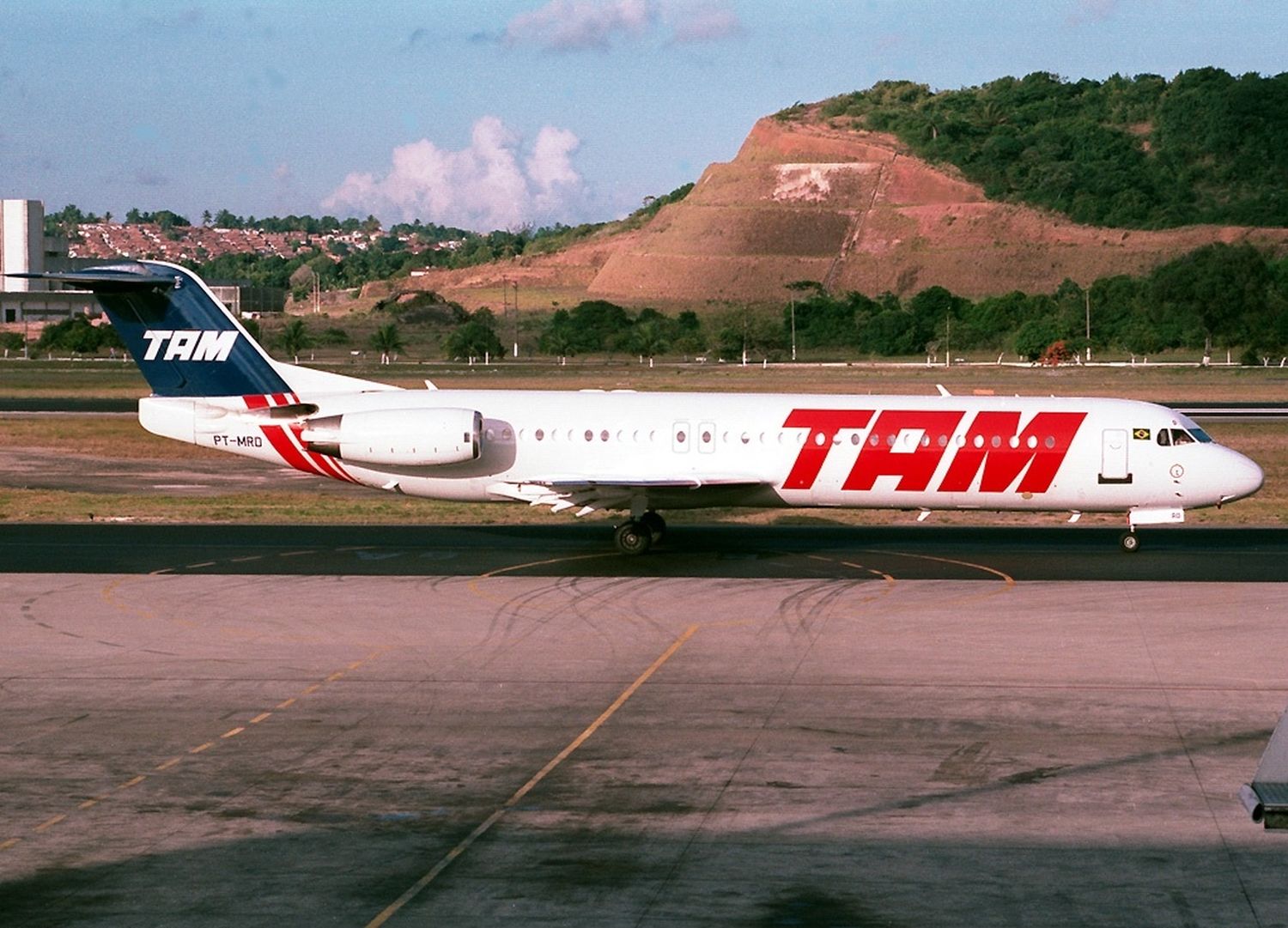 #TBT: Los vuelos de ARPA – Aerolíneas Paraguayas/TAM Mercosur en 1999