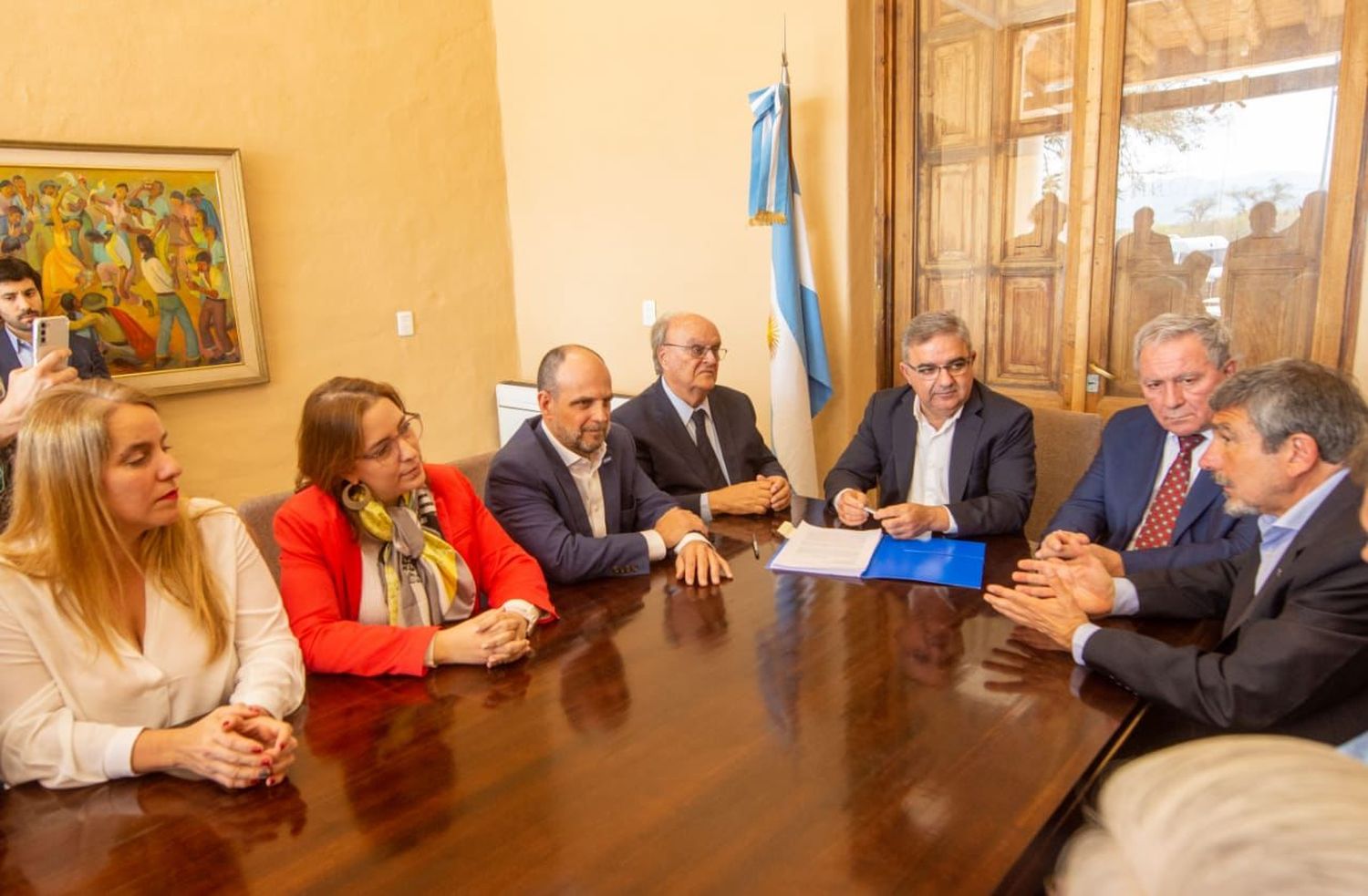 Acuerdo YPF - CAMYEN por el litio: La empresa catamarqueña y la petrolera apuestan al primer proyecto conjunto