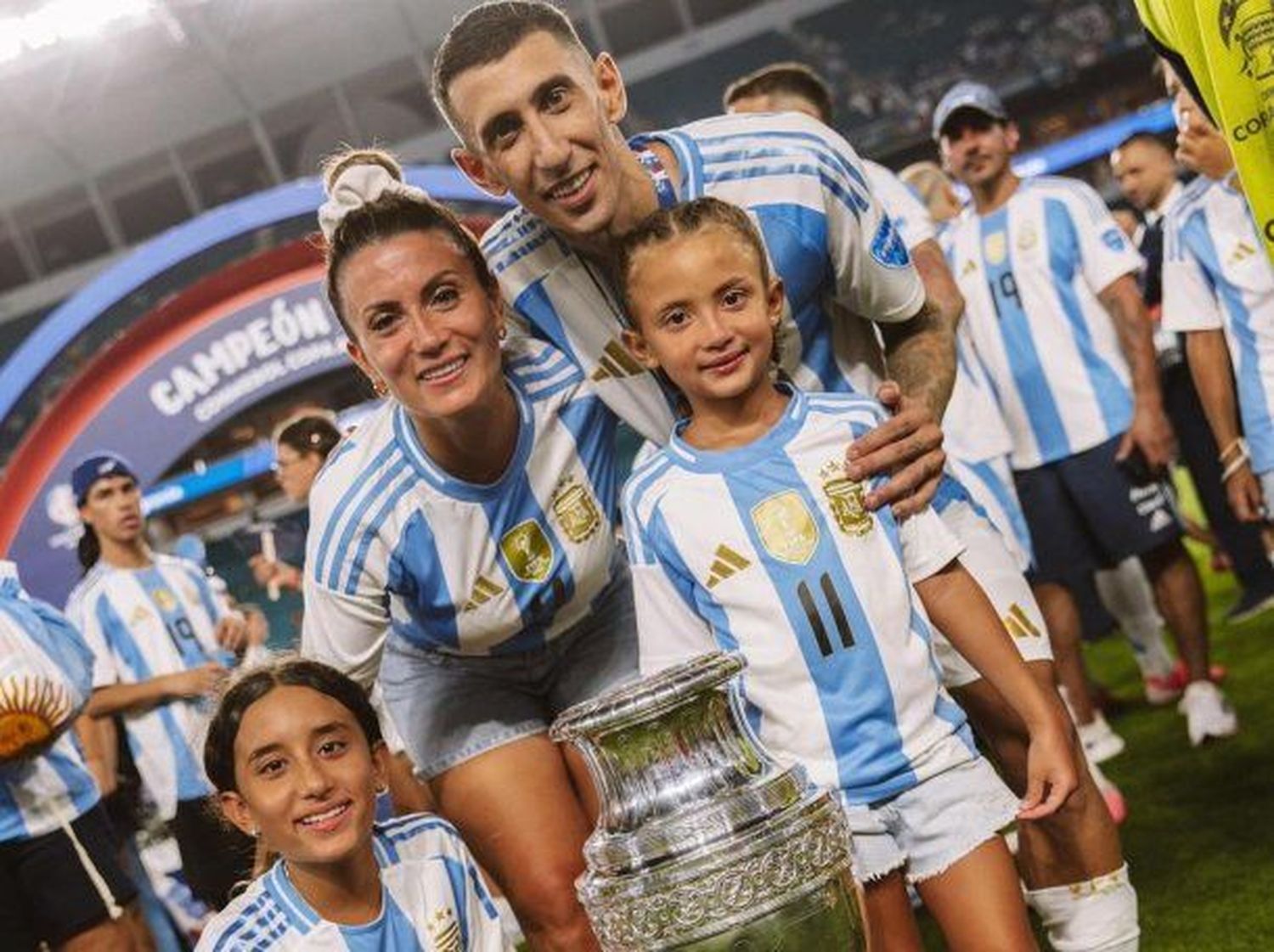 Mía Di María le dedicó a su papá una sentida carta por su retiro de la Selección