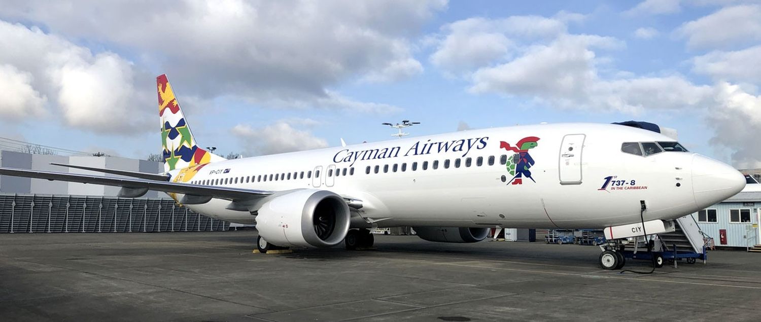 Cayman Airways recibió su tercer B737-8 MAX