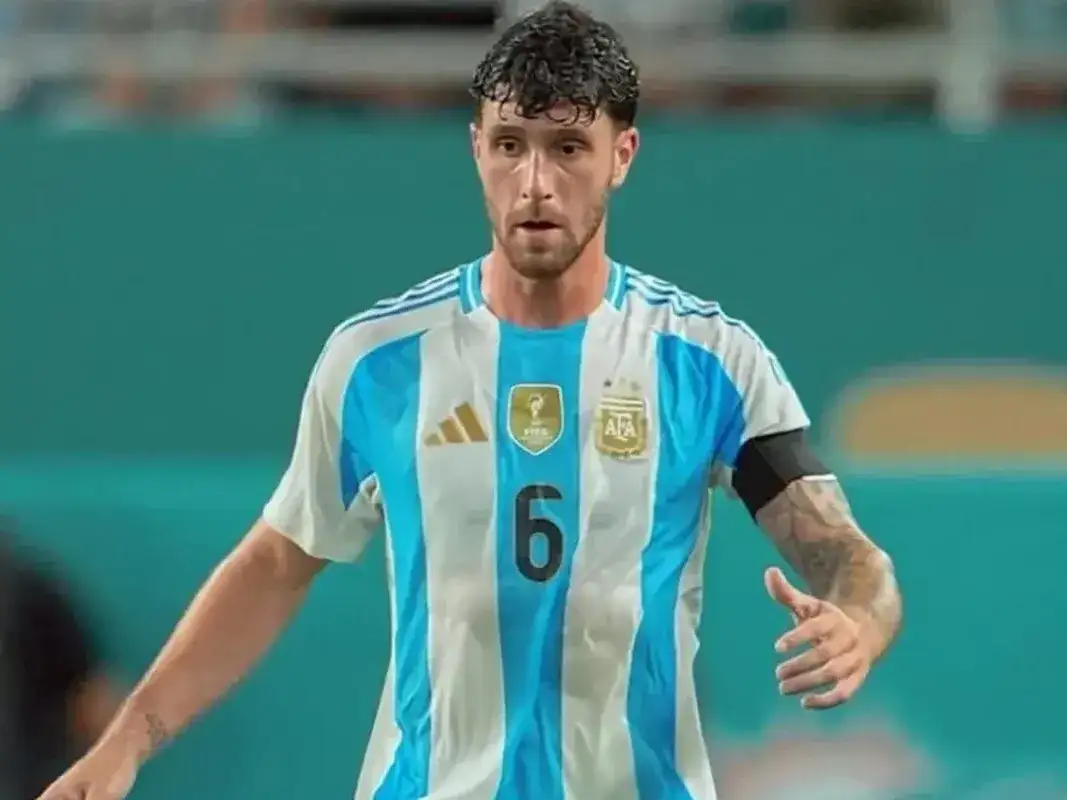 Marcos Senesi jugaría ante Jordania: el 11 que planifica Scaloni para enfrentar a Jordania en el cierre de la fase de grupos