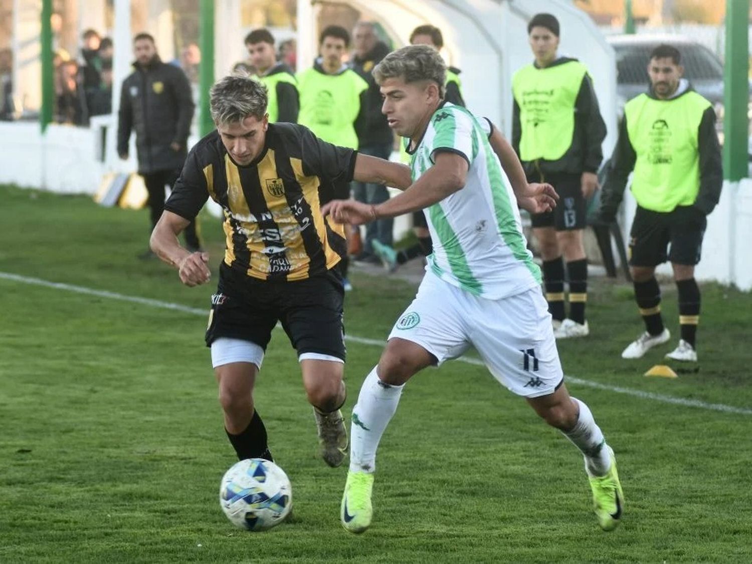 Árbitro de Santa Rosa para el partido de Santamarina
