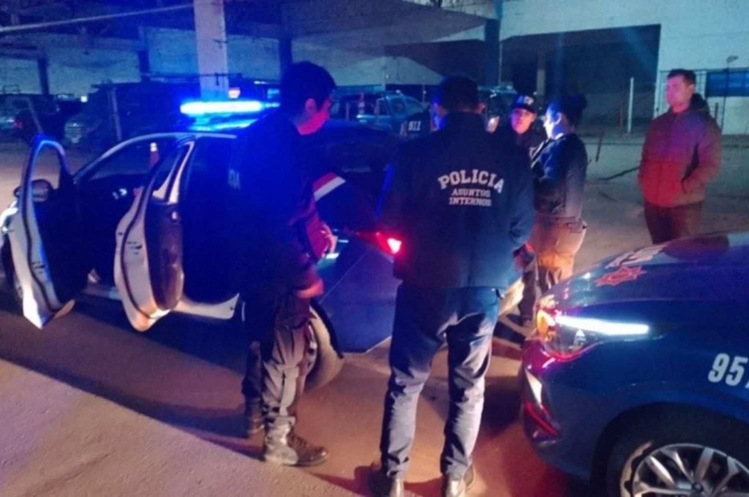 Dos policías del Comando Radioeléctrico de Rosario fueron detenidos