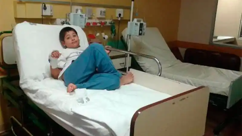 «Tengo cáncer ganglionar y la esperanza de ser uno de los que se curan», escribió Santiago