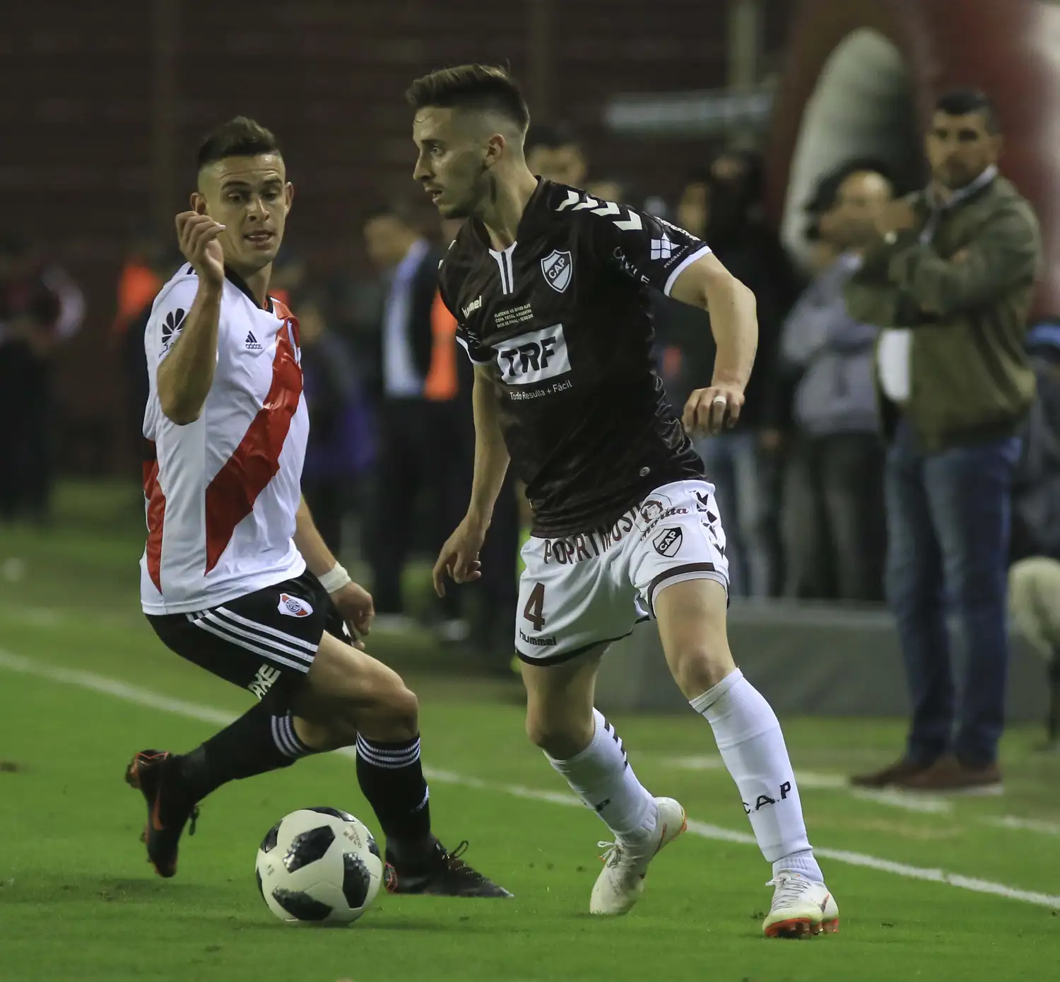 River fue paciente y dio otro paso adelante
