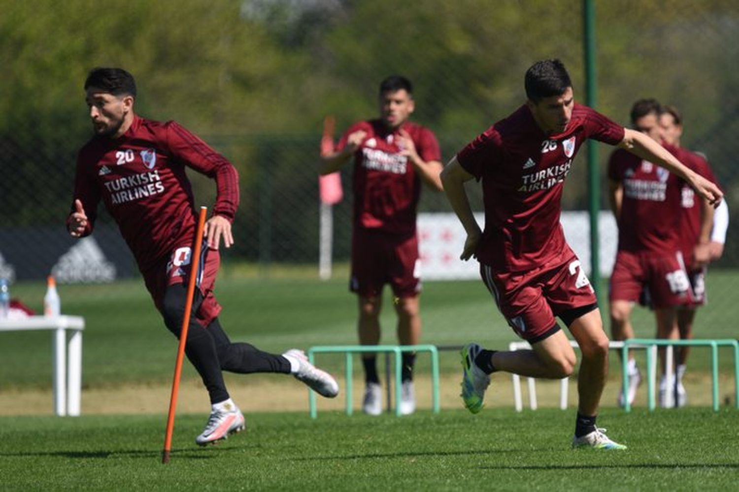 River recuperó a Carrascal