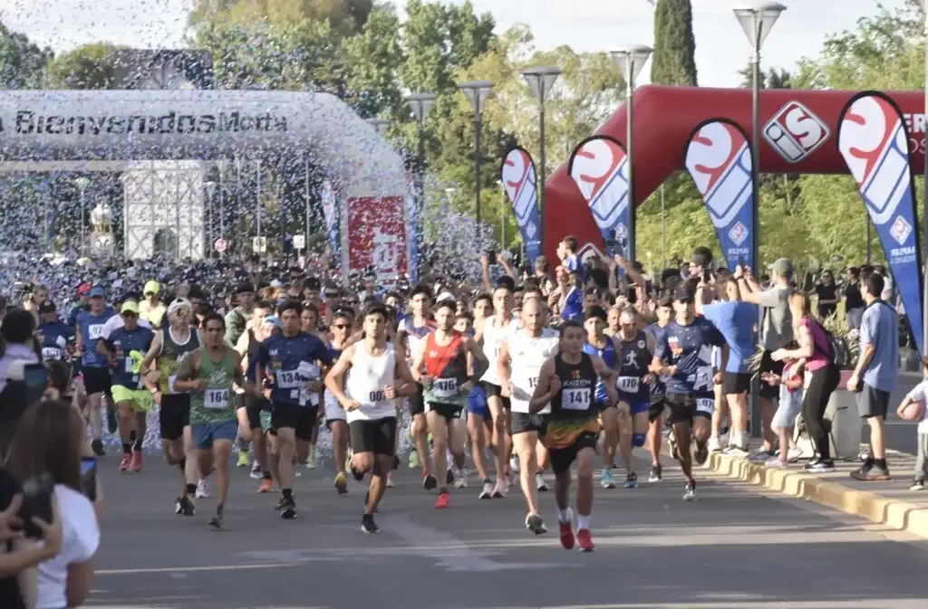 Crespo se prepara para una nueva edición de la Maratón de la Fiesta Nacional de la Avicultura
