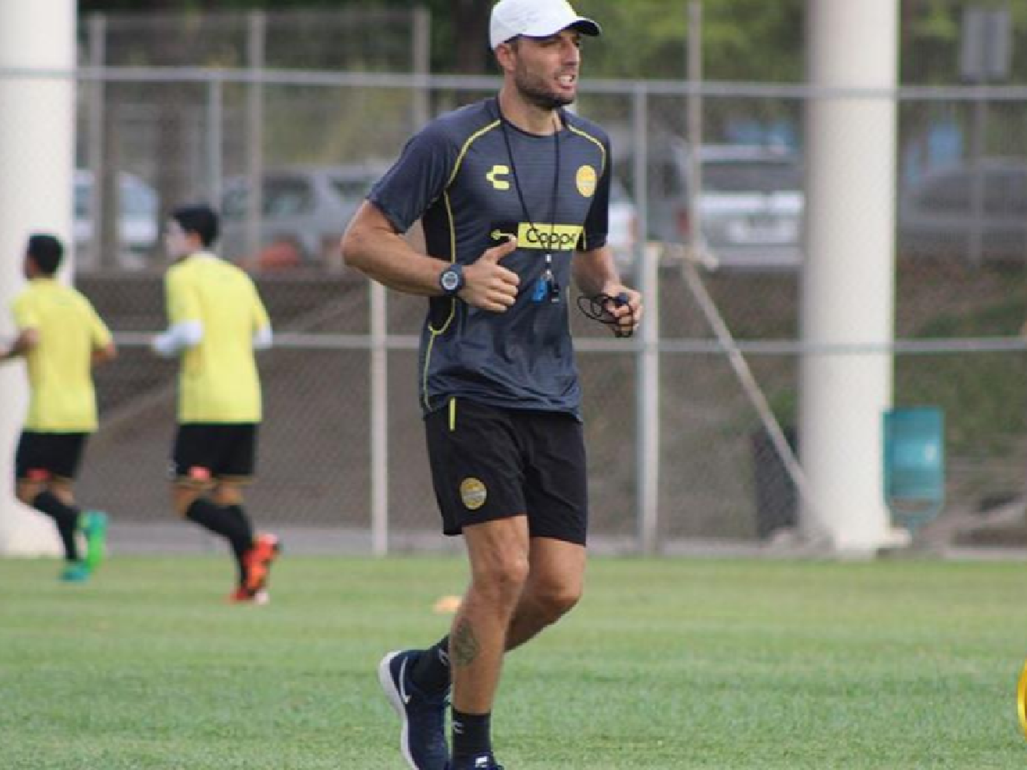 José Altieri, el joven de Morteros que trabaja con Maradona en el Dorados de México en el Dorados de México