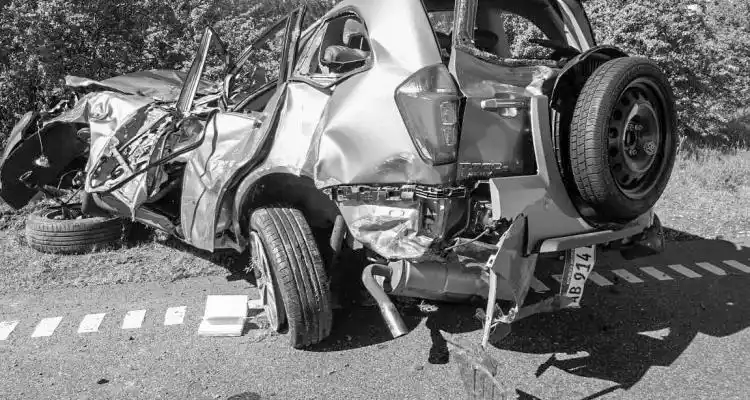 Accidente fatal y devolución de dinero