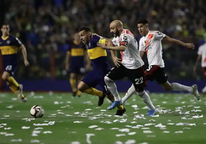 El día que los capitanes de River y Boca fueron compañeros en Tandil