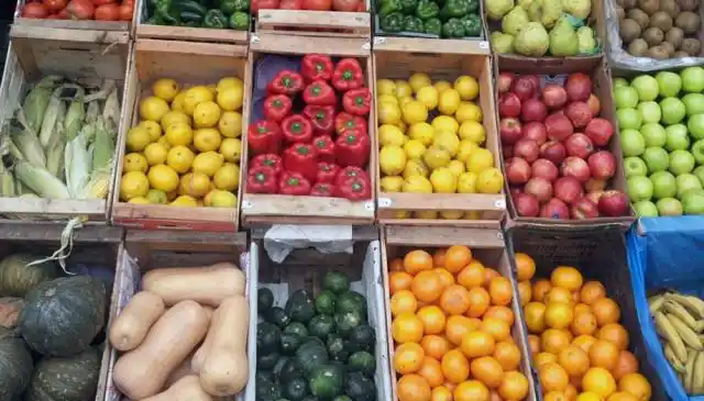 Como en la carne, también quieren regular el precio de las frutas y verduras