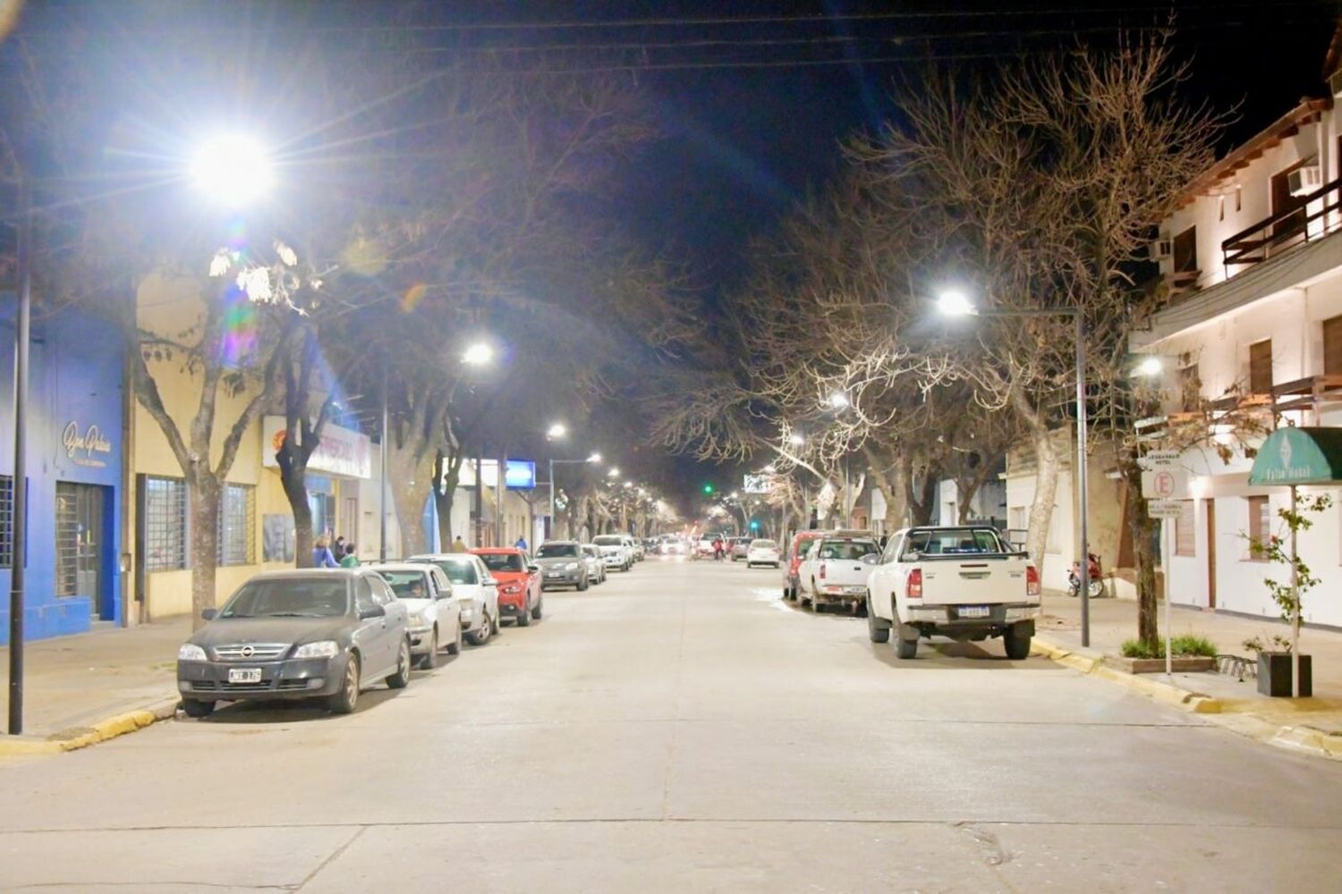 Inauguraron la nueva iluminación led de Avenida Marconi