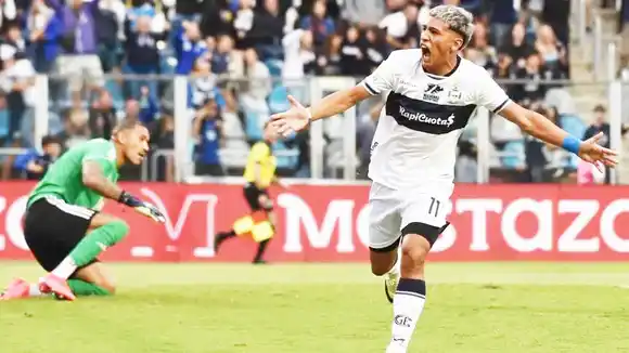 El concordiense Eric Ramírez podría irse de Gimnasia