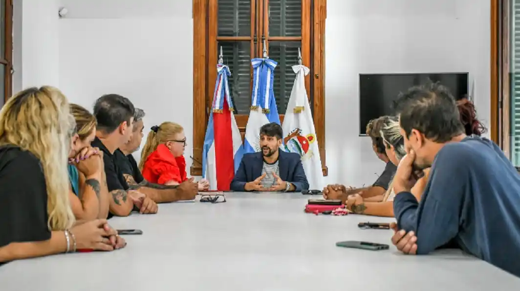 El Municipio de Paraná considera la regulación de aplicaciones digitales de transporte de pasajeros