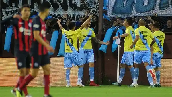 Temperley dio el golpe y sacó a San Lorenzo de la Copa Argentina