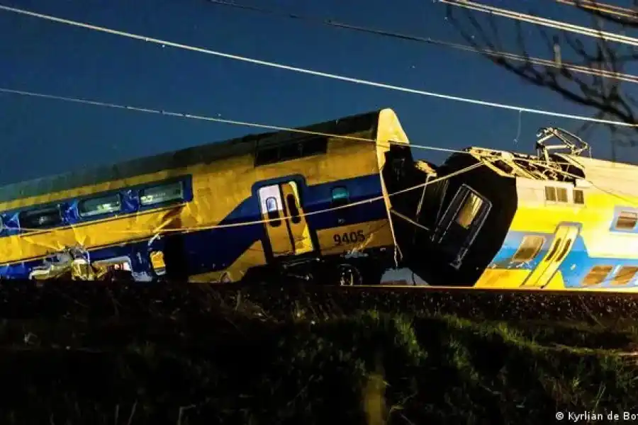Países Bajos: Un muerto y 30 heridos tras un accidente ferroviario cerca de La Haya