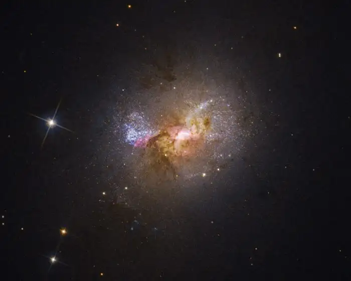 Descubren un agujero negro que crea estrellas en vez de devorarlas