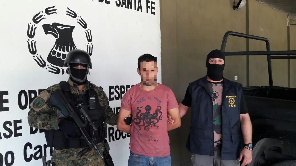 La Compañía TOE detuvo a un policía procesado por el ataque a Bonfatti