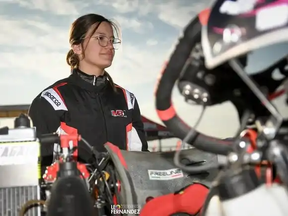 Isabel Flores debuta en la categoría Senior Max de Rotax Buenos Aires