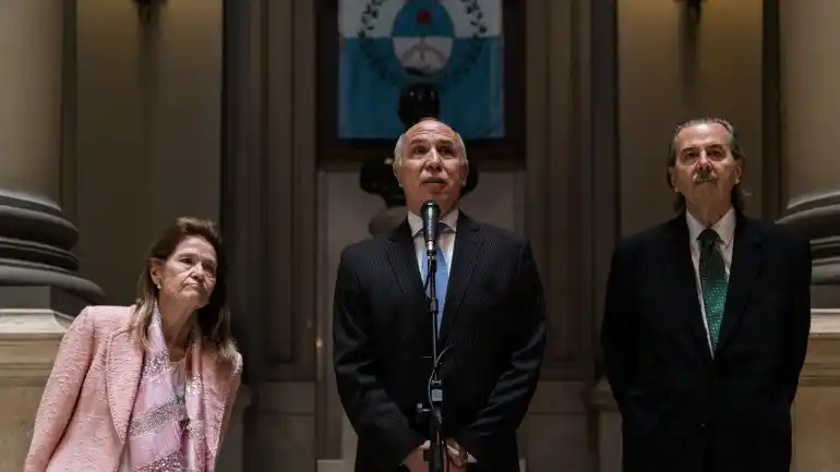 El massismo va a la justicia para suspender los nombramientos por decreto de jueces en la Corte