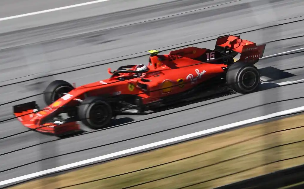 Dominio de Ferrari en el calor de Hockenheim