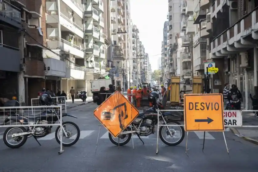 Tránsito: los cortes de calles para este lunes