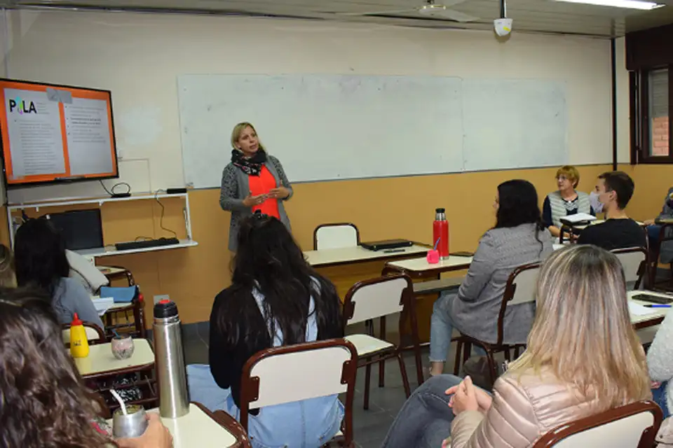 Estudiante de la Unicen, a través del Programa PILA, comenzó a cursar una carrera en Colombia