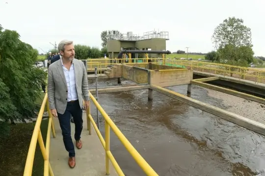 Frigerio dijo que el Gobierno convocará a Cristina por el acuerdo de 10 puntos
