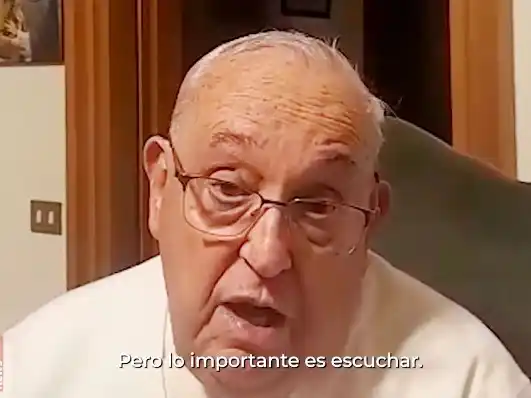 El último mensaje del Papa Francisco a los jóvenes: «Aprended a escuchar»