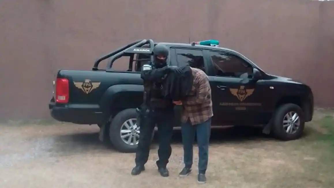 Llevó a su trabajo brownies con marihuana e intoxicó a 10 compañeros: fue detenido